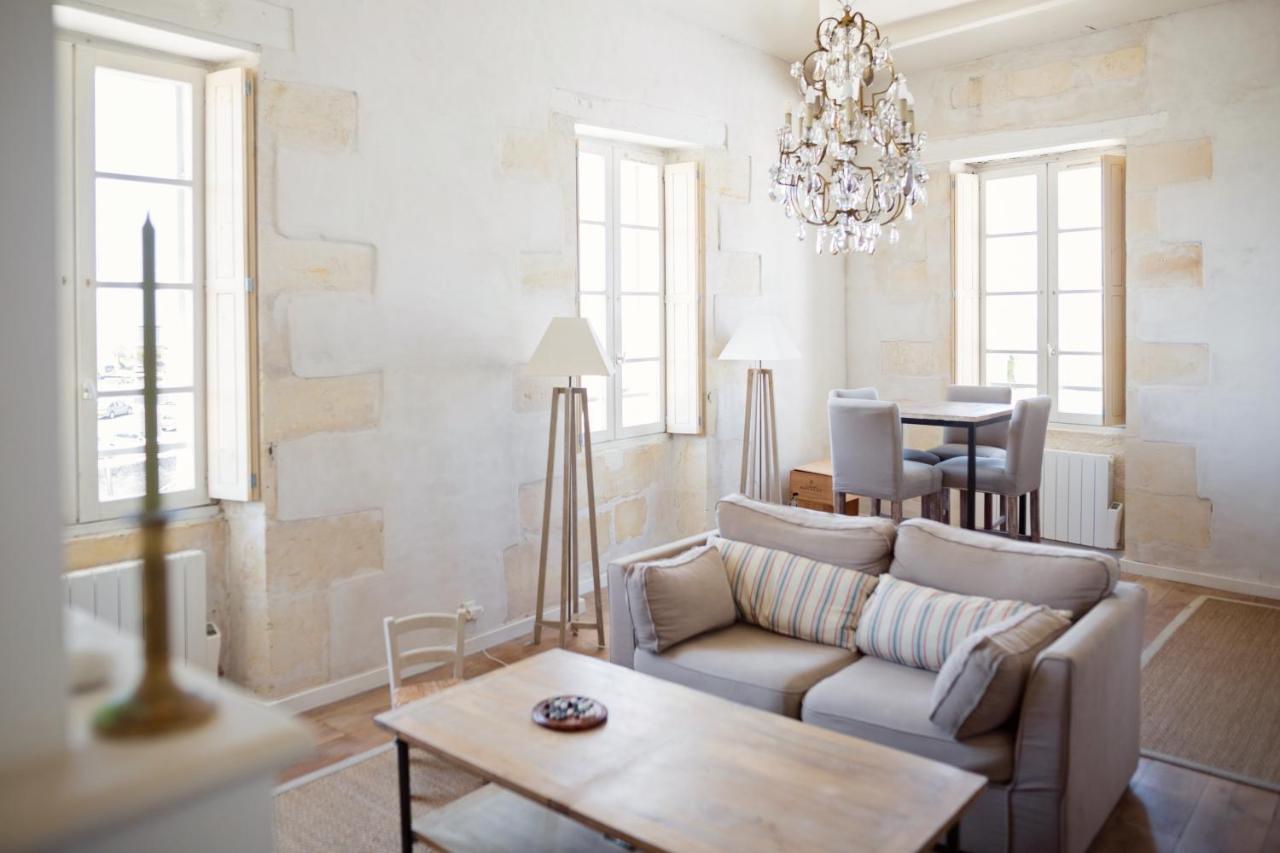 XVIII Century Gem With Magnificent Views Of The Harbour With A Private Garage Apartment Saint-Martin-de-Re ภายนอก รูปภาพ